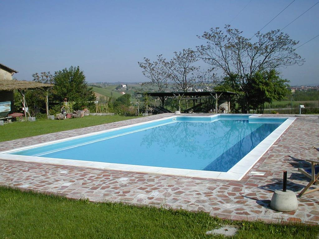 Agriturismo Poggio Ai Grilli กัมบาสซี แตร์เม ภายนอก รูปภาพ