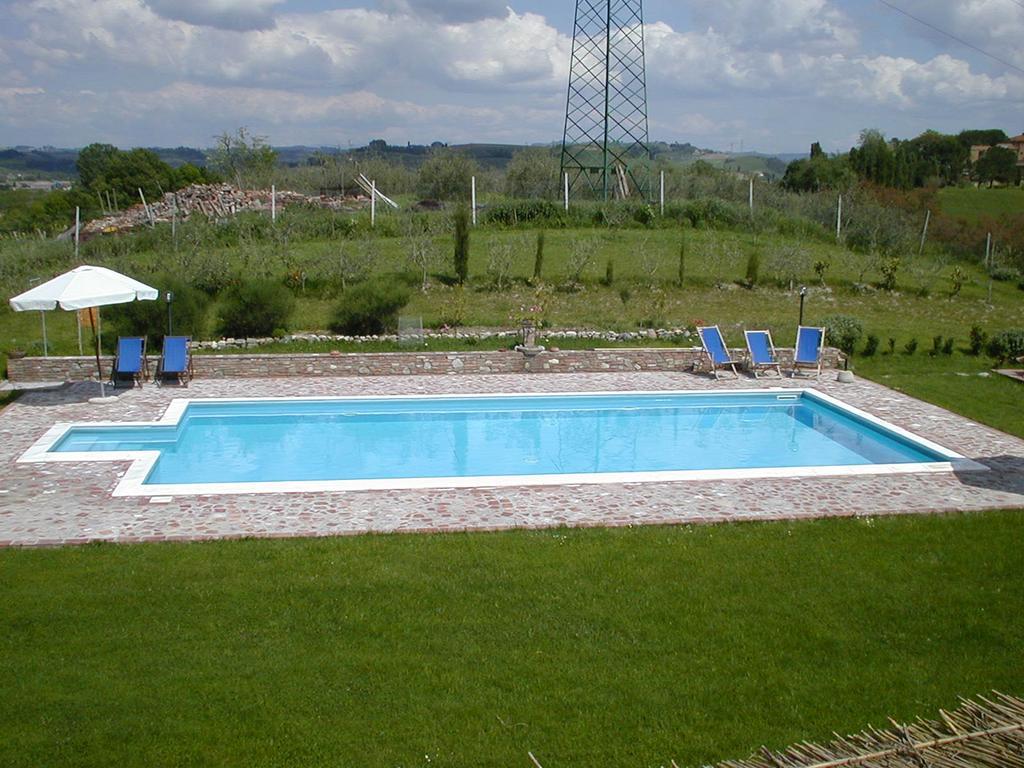Agriturismo Poggio Ai Grilli กัมบาสซี แตร์เม ภายนอก รูปภาพ