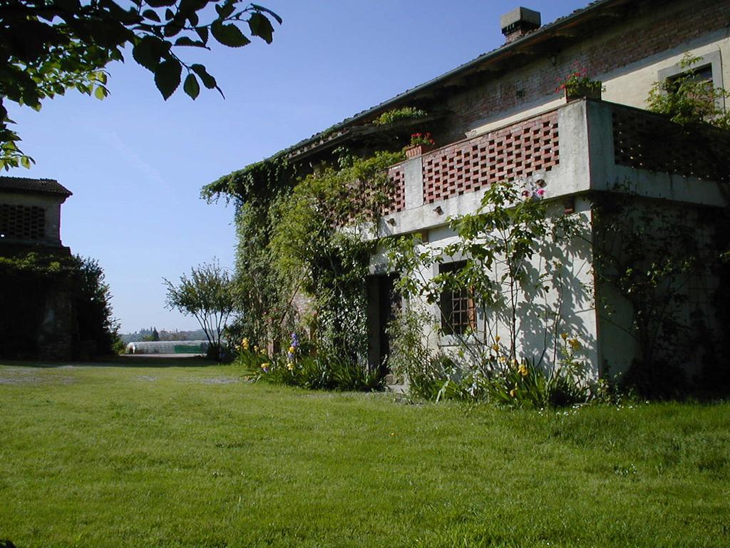 Agriturismo Poggio Ai Grilli กัมบาสซี แตร์เม ภายนอก รูปภาพ